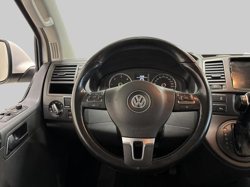 Volkswagen Caravelle vaihtoauto