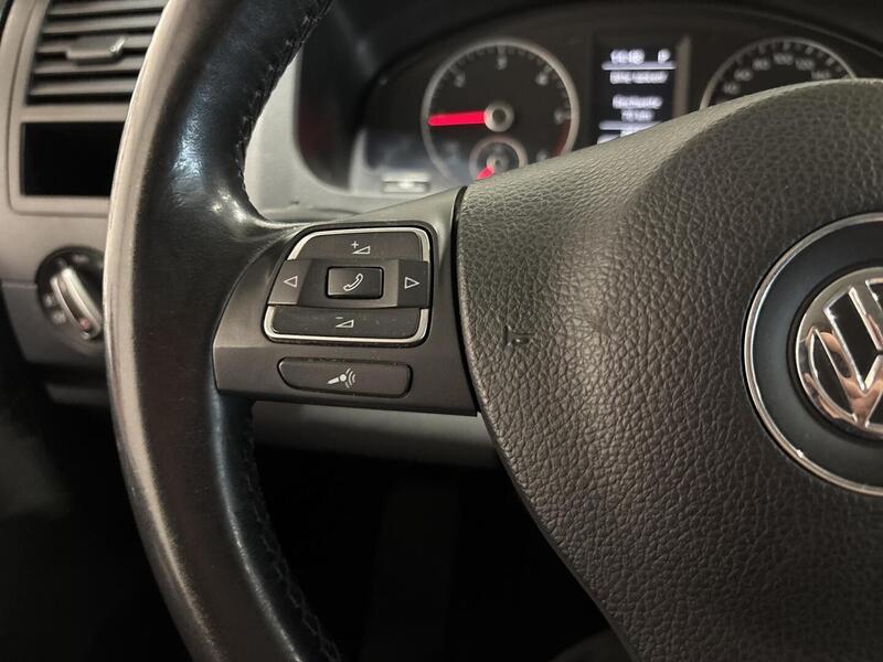 Volkswagen Caravelle vaihtoauto