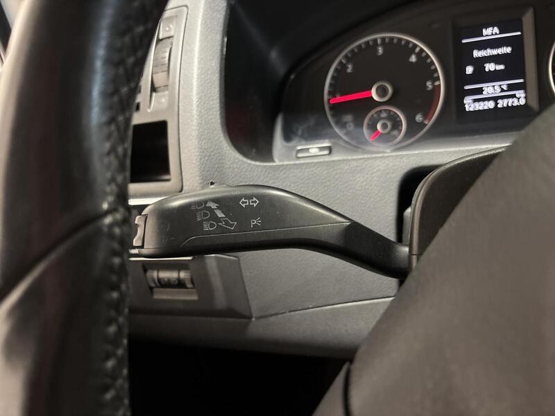 Volkswagen Caravelle vaihtoauto