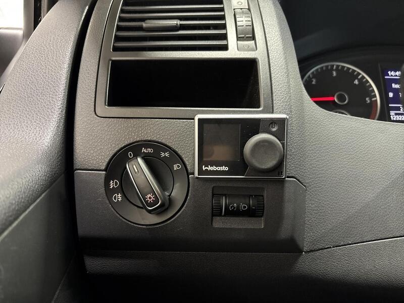 Volkswagen Caravelle vaihtoauto