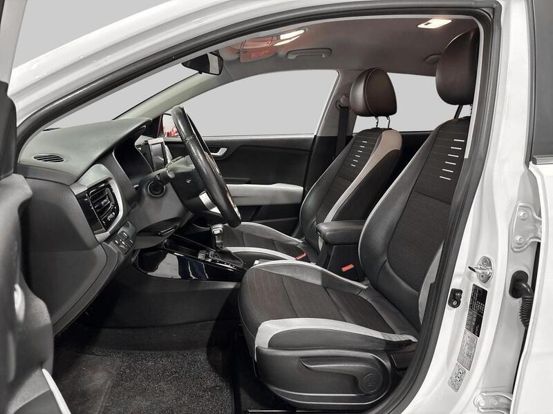 Kia Stonic vaihtoauto