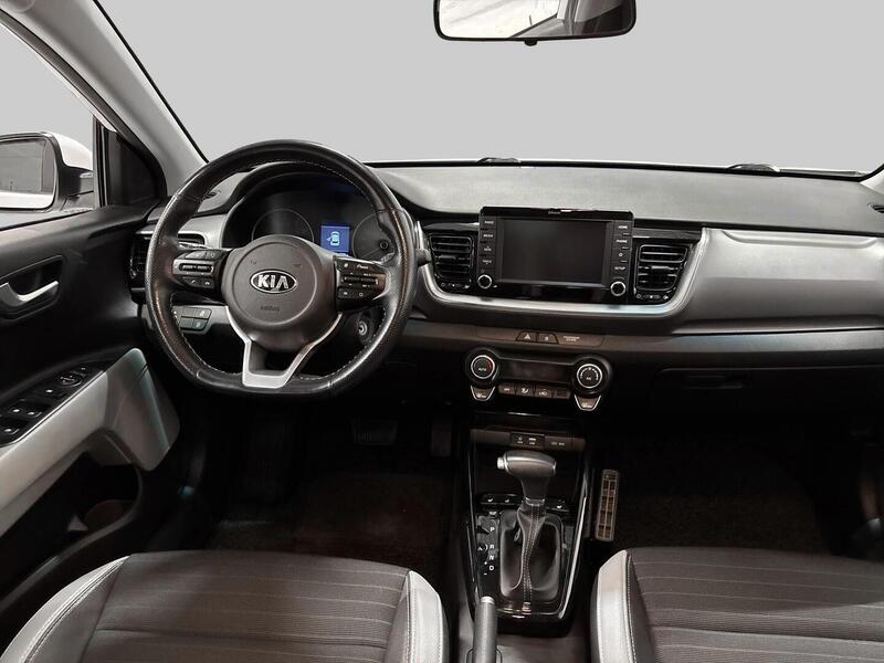 Kia Stonic vaihtoauto