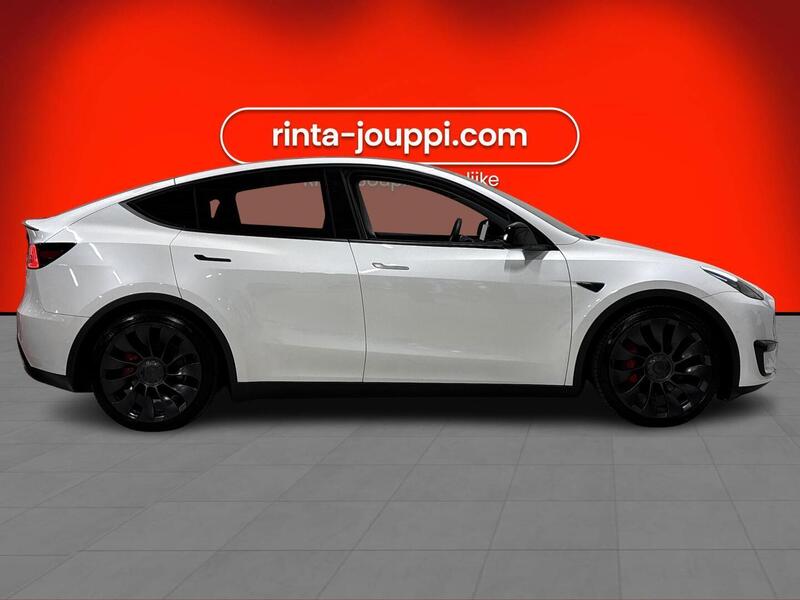 Tesla Model Y vaihtoauto