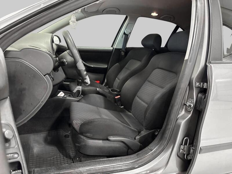 SEAT Leon vaihtoauto