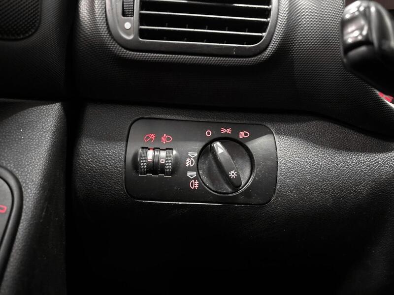 SEAT Leon vaihtoauto