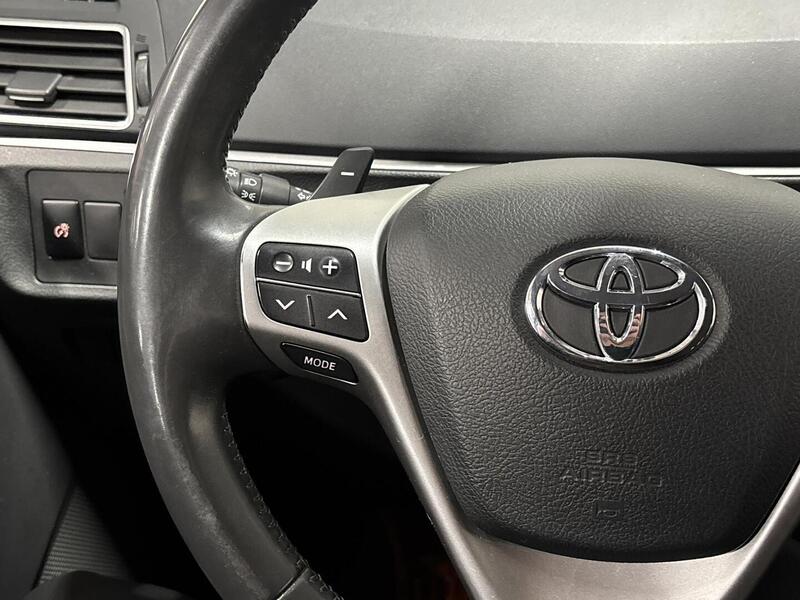 Toyota Verso vaihtoauto