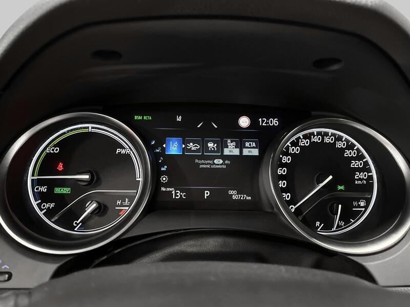 Toyota Camry vaihtoauto