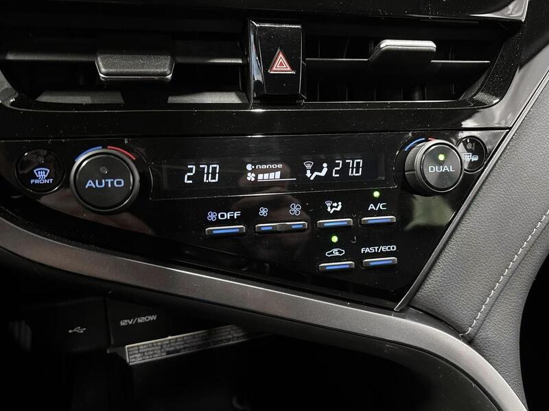 Toyota Camry vaihtoauto