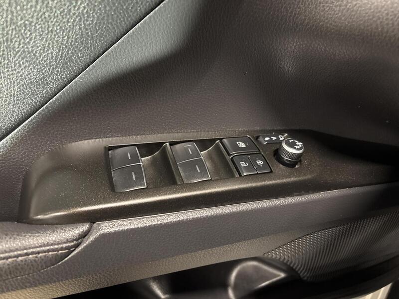 Toyota Camry vaihtoauto