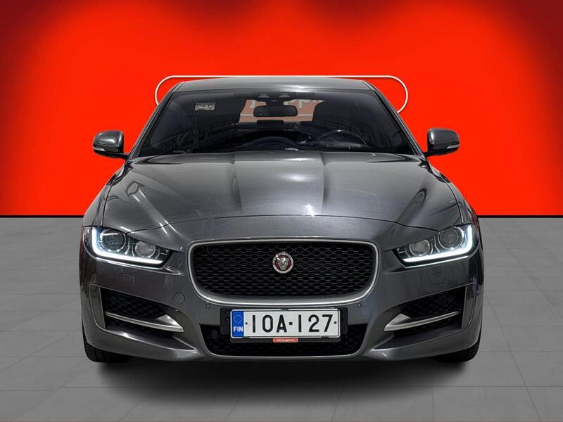 Jaguar XE vaihtoauto