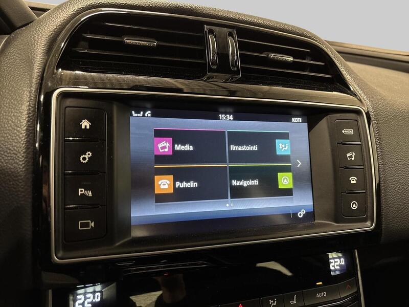 Jaguar XE vaihtoauto