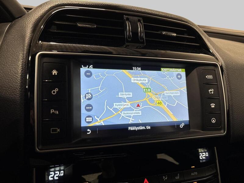 Jaguar XE vaihtoauto