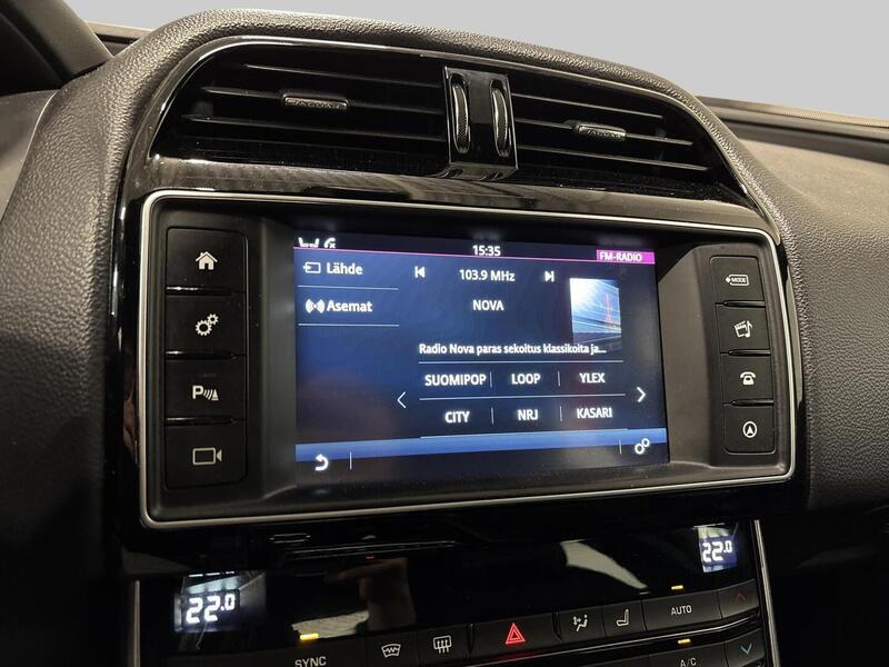 Jaguar XE vaihtoauto