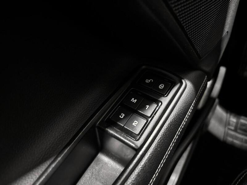 Jaguar XE vaihtoauto