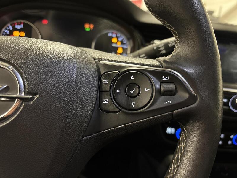 Opel Insignia vaihtoauto