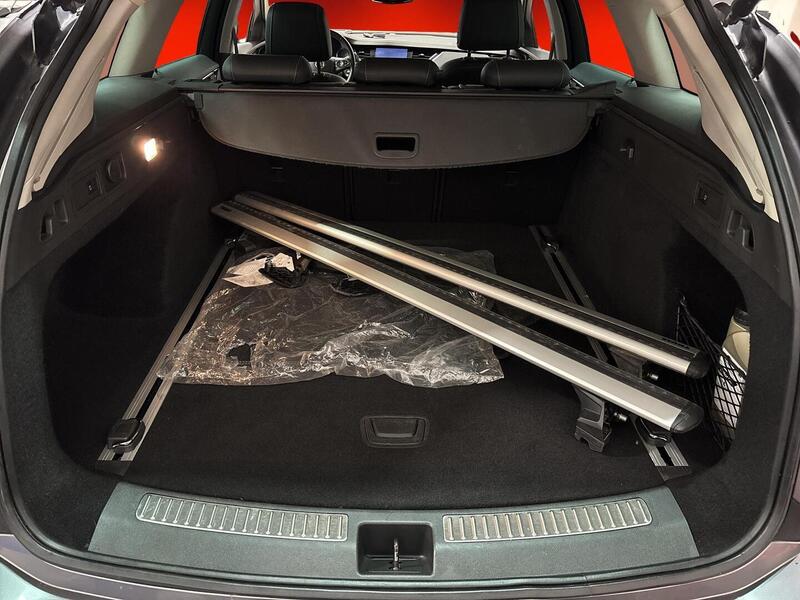 Opel Insignia vaihtoauto