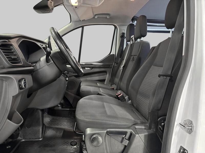 Ford Transit Custom vaihtoauto