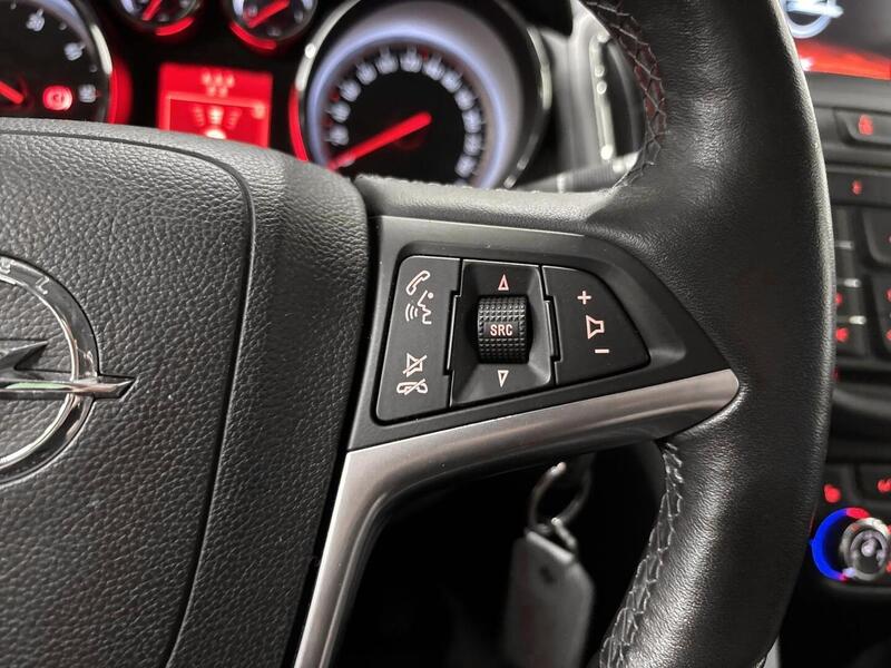 Opel Zafira Tourer vaihtoauto