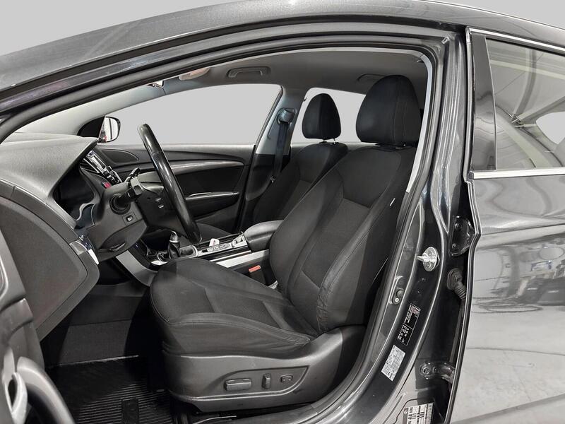 Hyundai i40 vaihtoauto