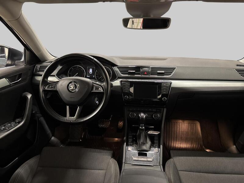 Skoda Superb vaihtoauto