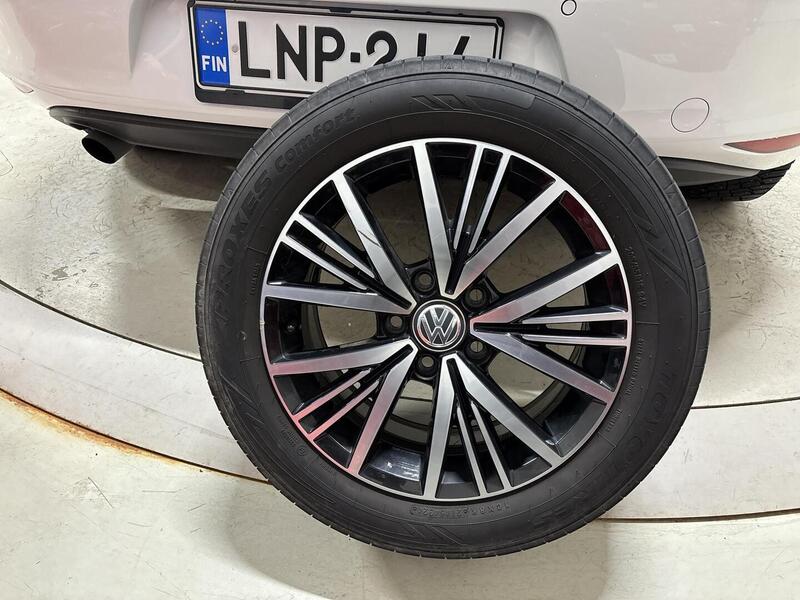 Volkswagen Golf vaihtoauto