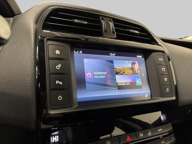 Jaguar XE vaihtoauto