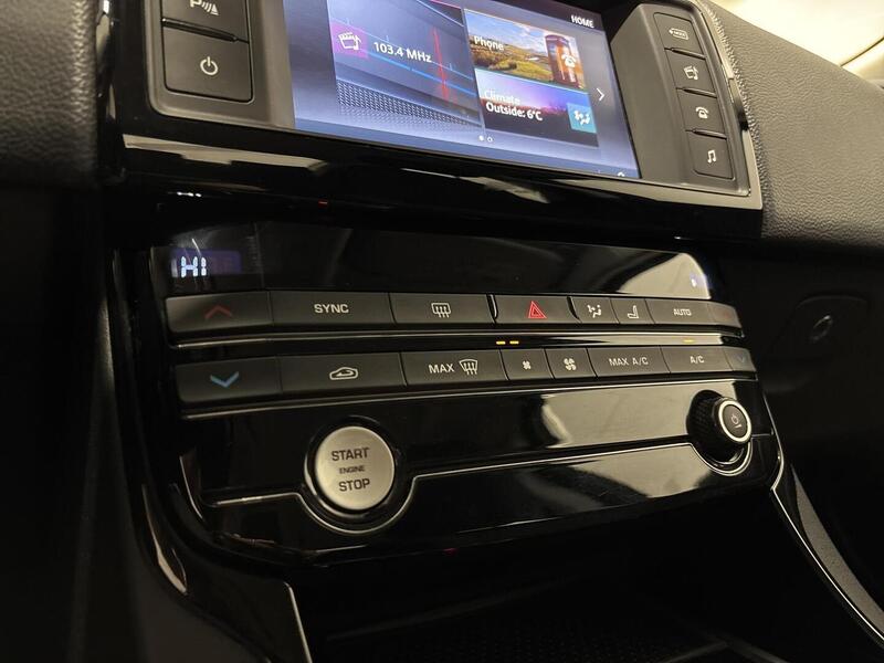 Jaguar XE vaihtoauto