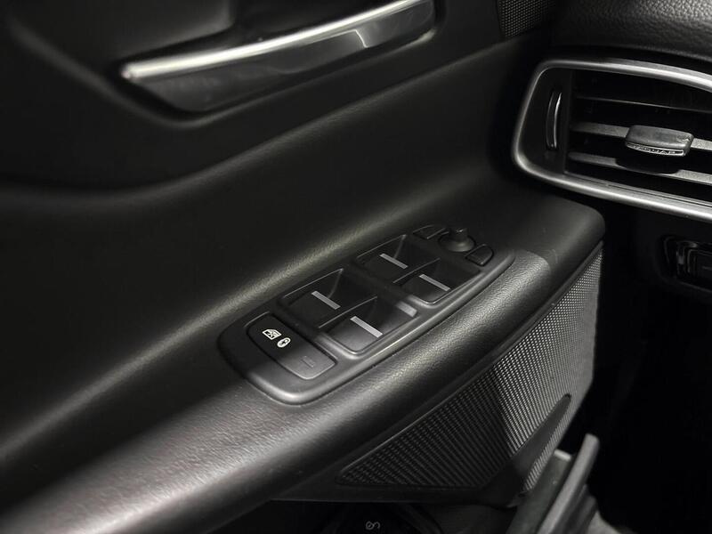 Jaguar XE vaihtoauto