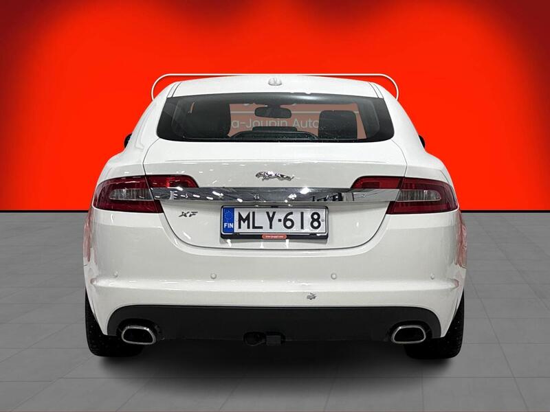 Jaguar XF vaihtoauto