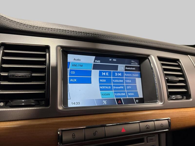 Jaguar XF vaihtoauto