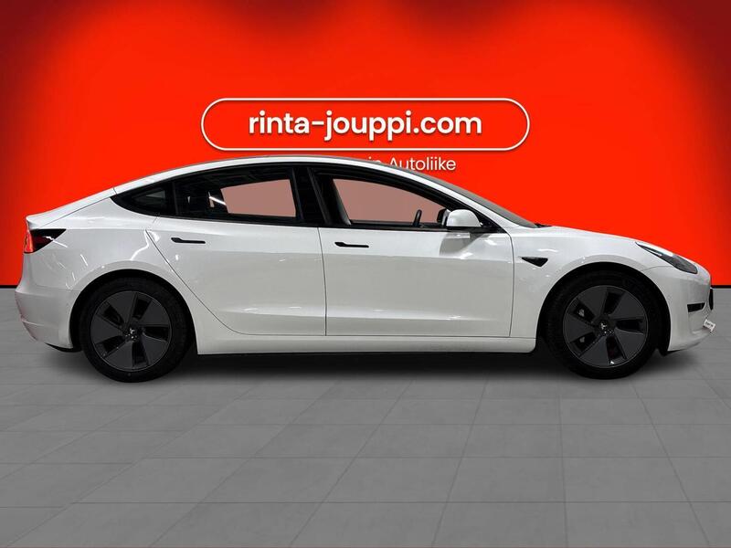 Tesla Model 3 vaihtoauto
