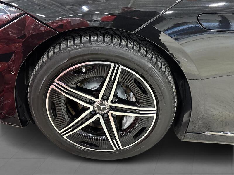 Mercedes-Benz EQE vaihtoauto