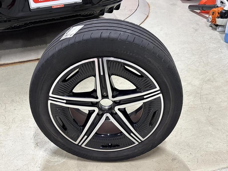 Mercedes-Benz EQE vaihtoauto