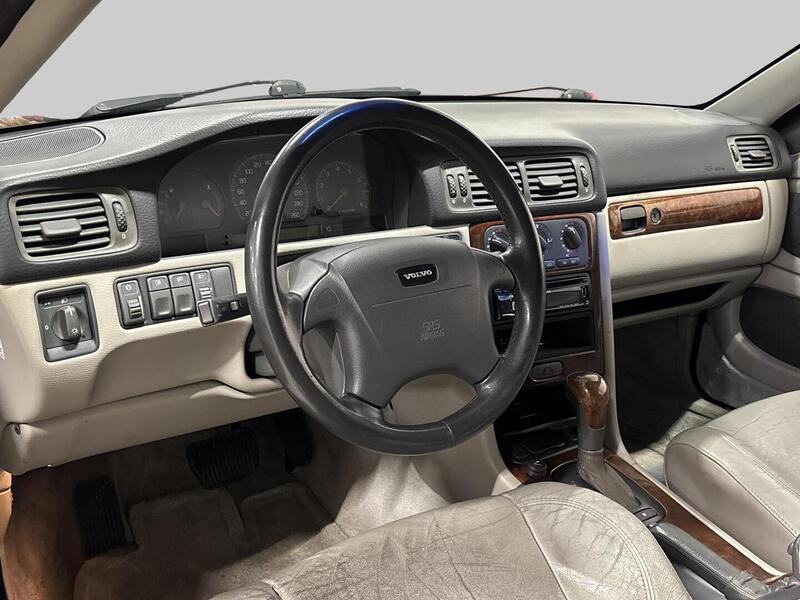 Volvo C70 vaihtoauto