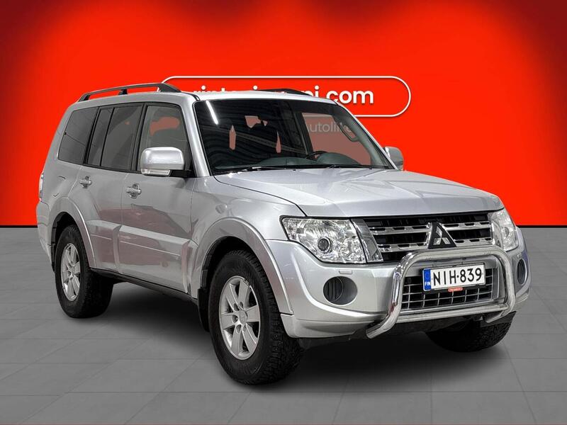 Mitsubishi Pajero vaihtoauto