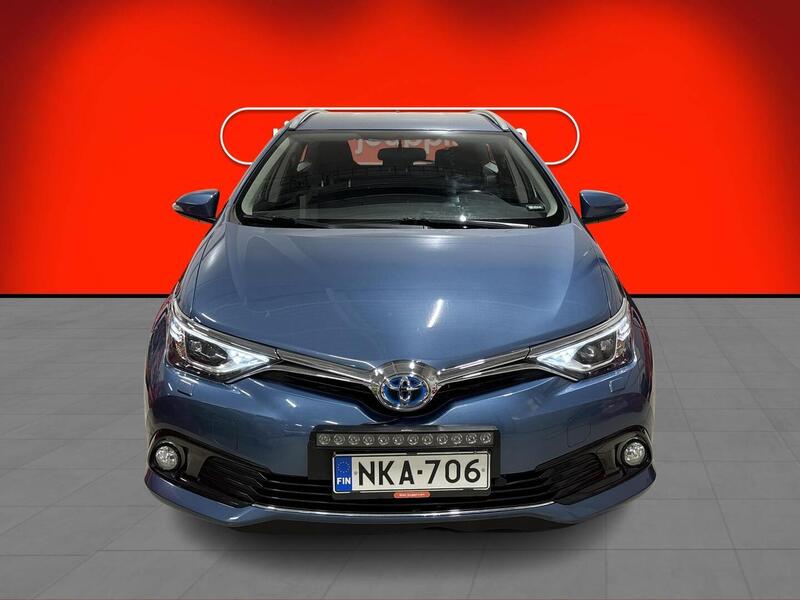 Toyota Auris vaihtoauto