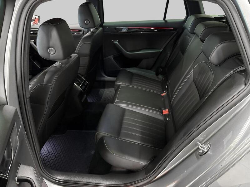 Skoda Superb vaihtoauto