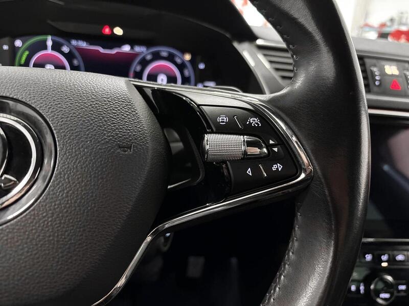 Skoda Superb vaihtoauto