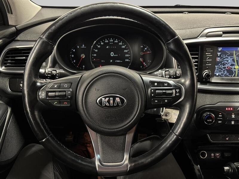 Kia Sorento vaihtoauto