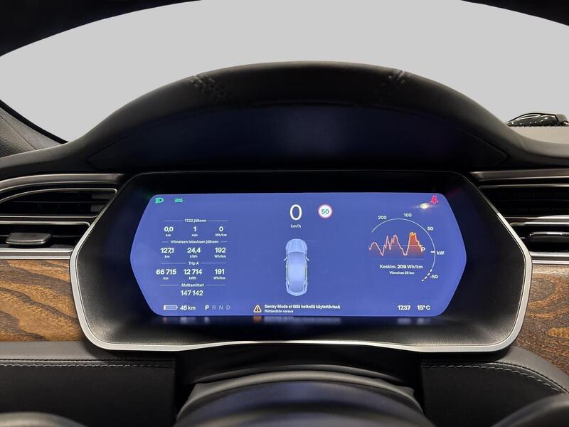 Tesla Model S vaihtoauto