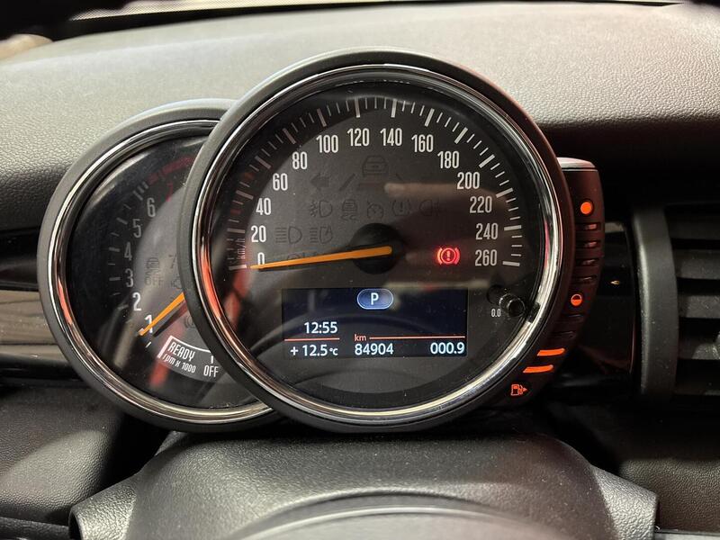 Mini Hatchback vaihtoauto