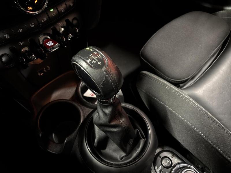 Mini Hatchback vaihtoauto