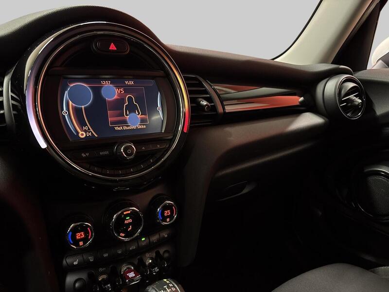 Mini Hatchback vaihtoauto