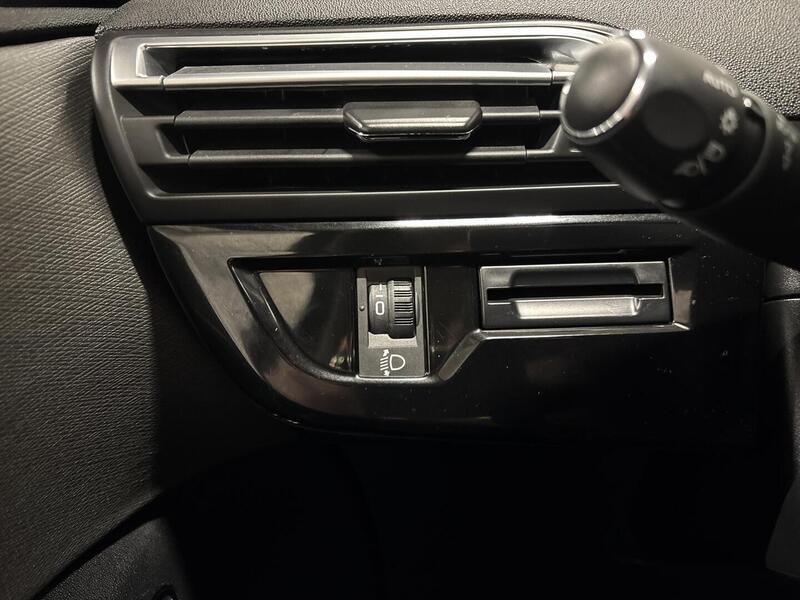 Citroën C4 Picasso vaihtoauto