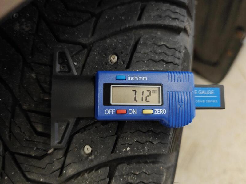 Honda Insight vaihtoauto