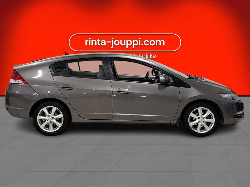 Honda Insight vaihtoauto
