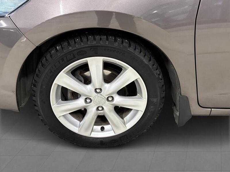 Honda Insight vaihtoauto