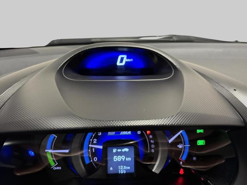 Honda Insight vaihtoauto