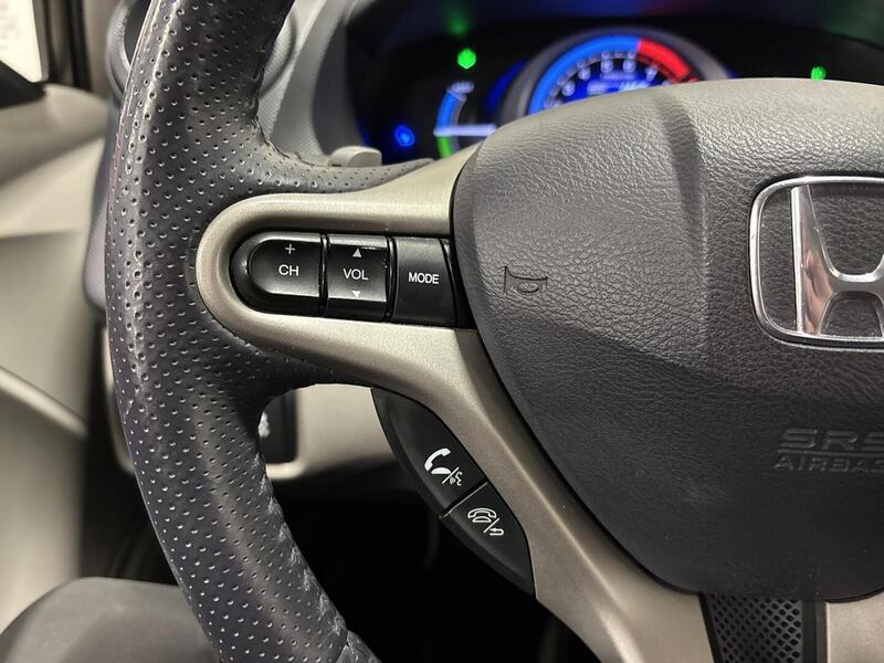 Honda Insight vaihtoauto