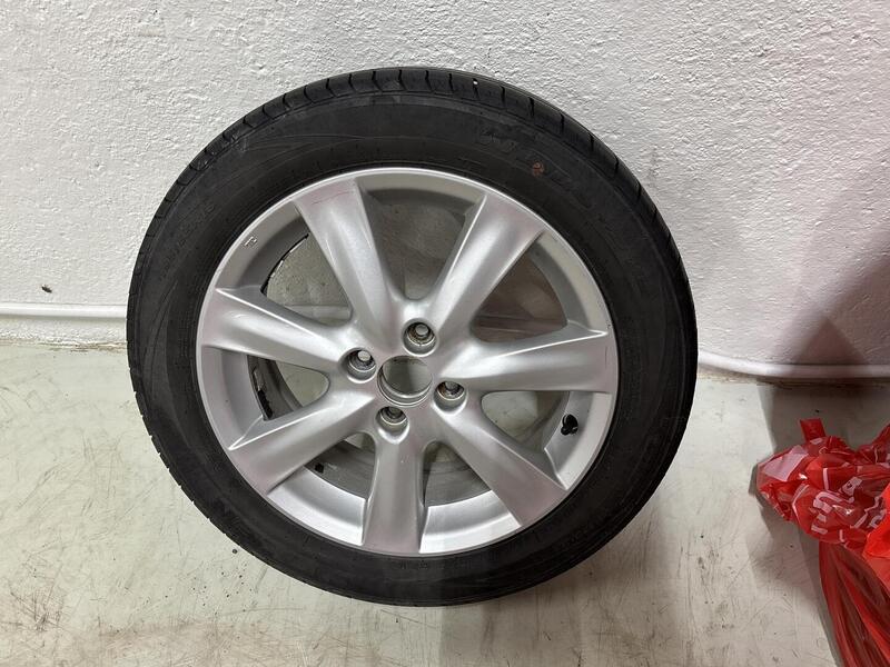 Honda Insight vaihtoauto